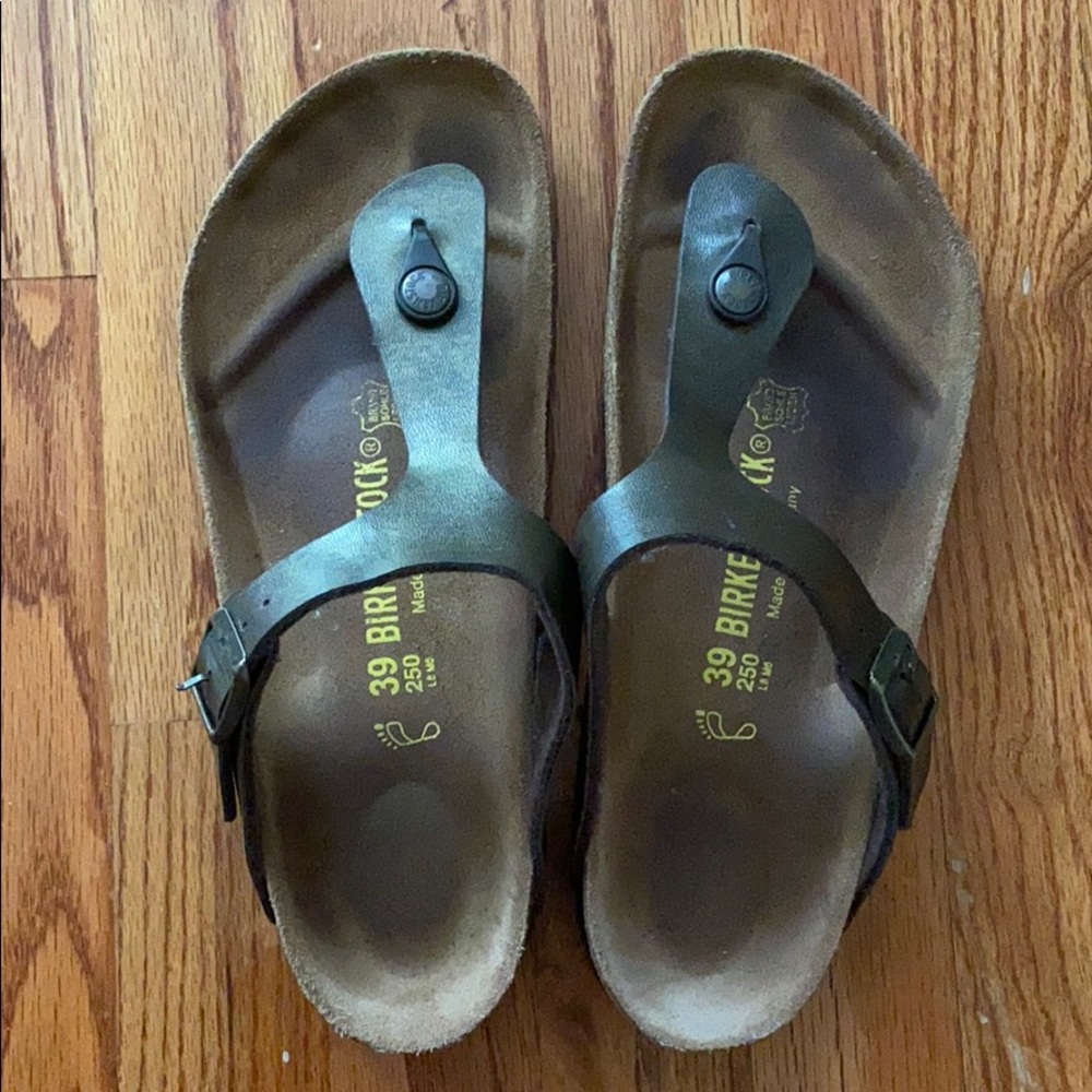 Birkenstock Gizeh Sandals Golden Brown